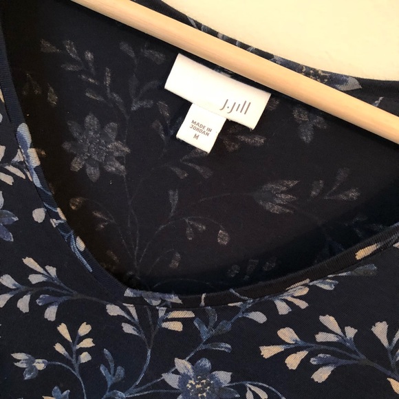J. Jill • M • Floral/Mixed Print Long Sleeve Top - Picture 3 of 4